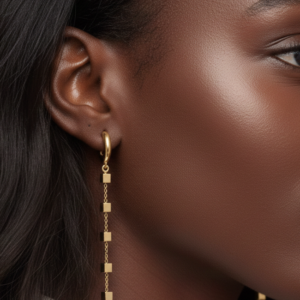 Pendientes Largos Cubo Dorado
