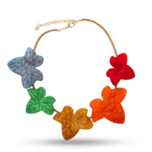 Collar de – diseño de hojas